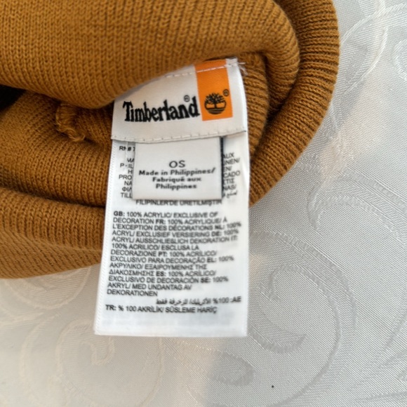 🎉HP🎉Timberland Embroidered Logo Cuff Beanie. - Picture 6 of 7